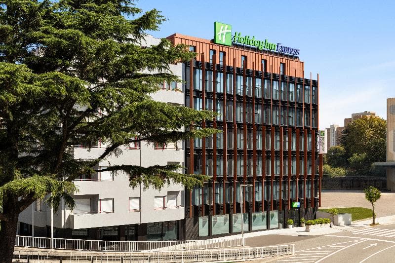 Holiday Inn Express Porto Boavista 3