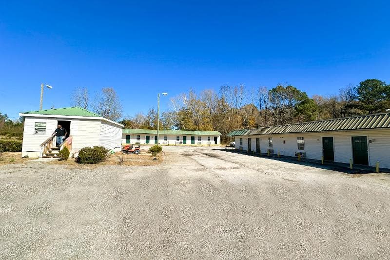 Sparta Seven Motel By OYO near Milledgeville 3