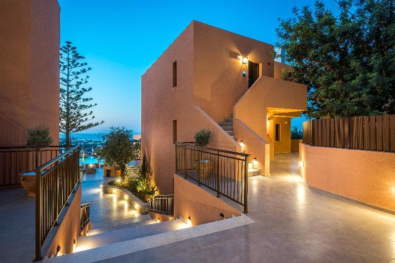 Pyria Hotel 4