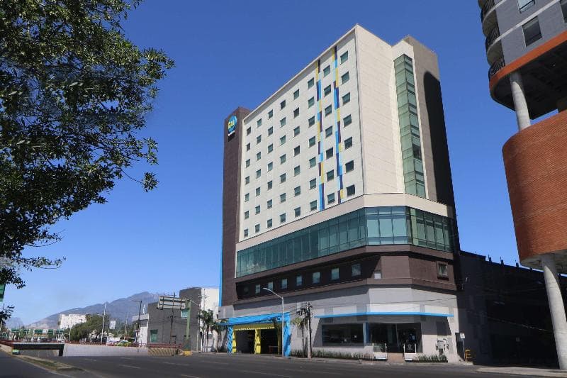 Tru by Hilton Monterrey Fundidora 2