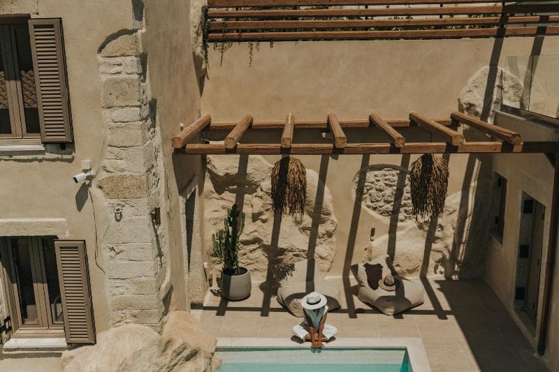 Manili Boutique Suites & Villas 4