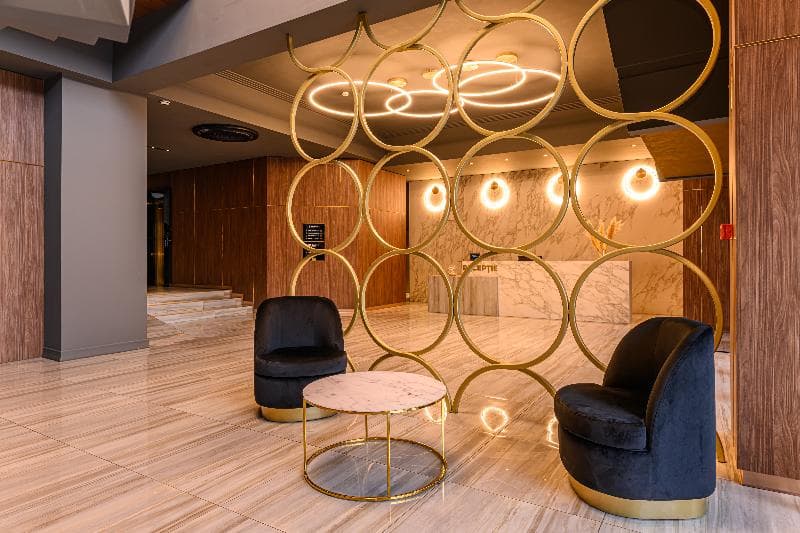 Hotel Central Pascani 5
