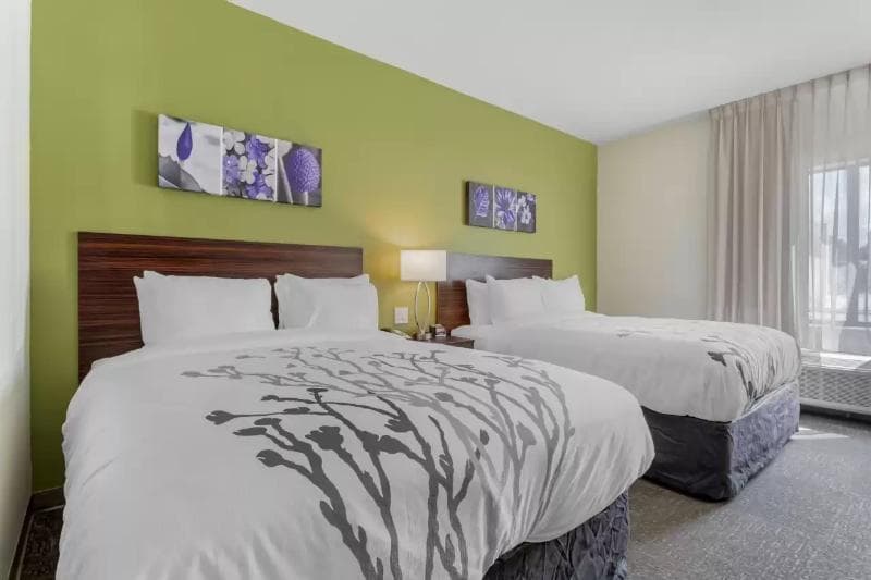 Sleep Inn & Suites 5