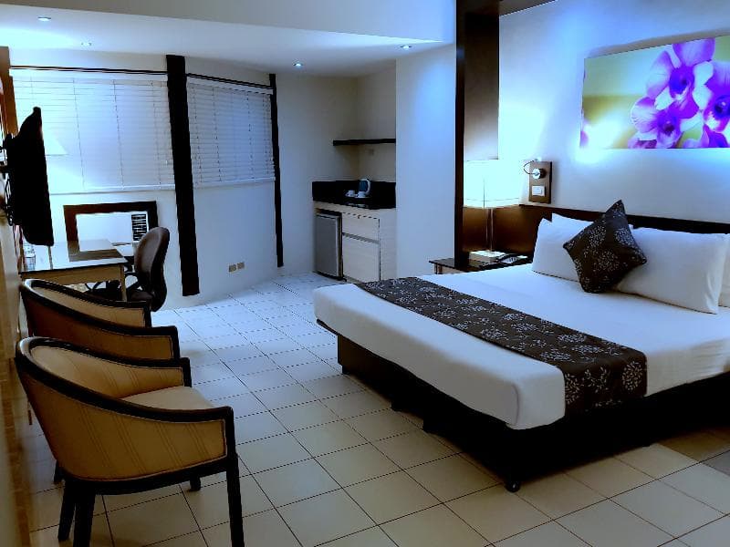 Executive Hotel Manila 3