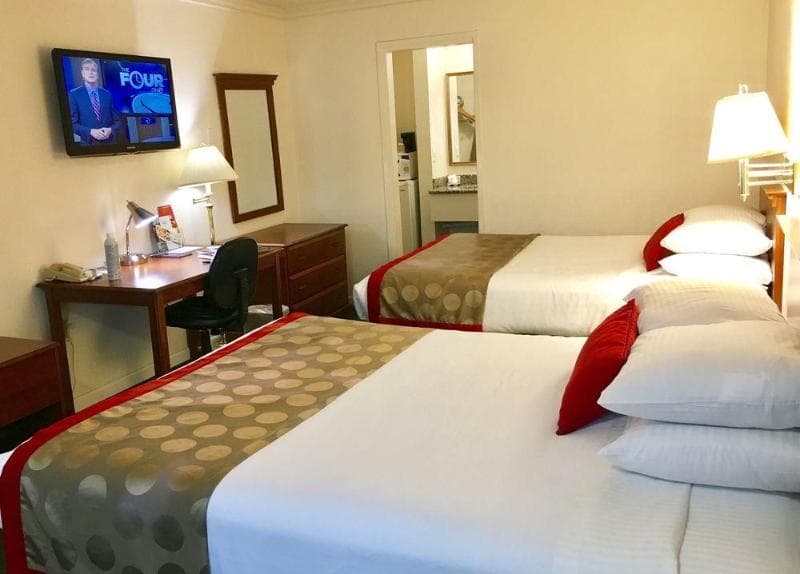 Pacific Motor Inn photo 1