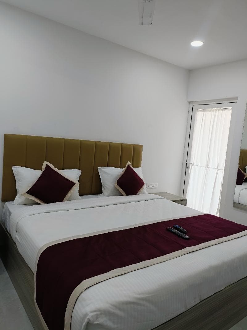 Grace Regency 4