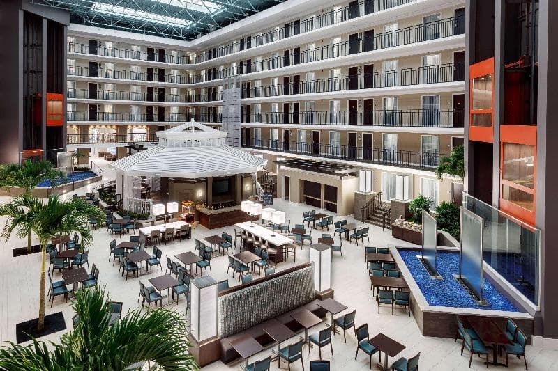 Embassy Suites by Hilton Orlando Lake Buena Vista Resort 4