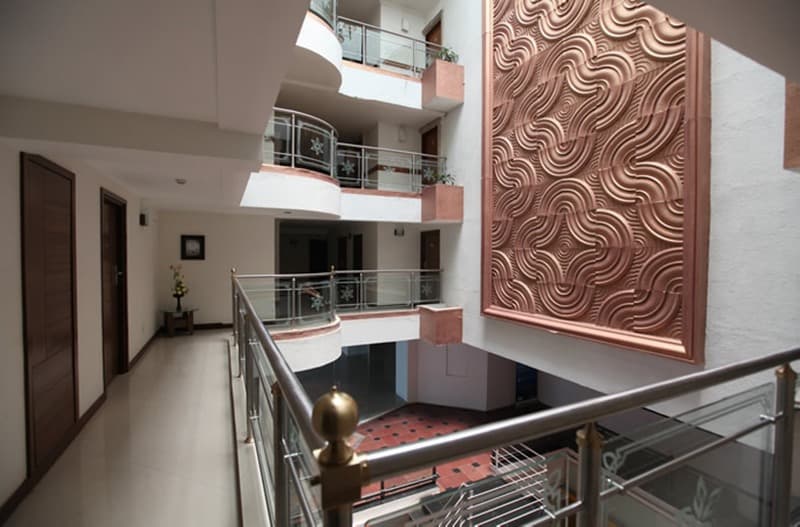 Monarch Hotel photo 1