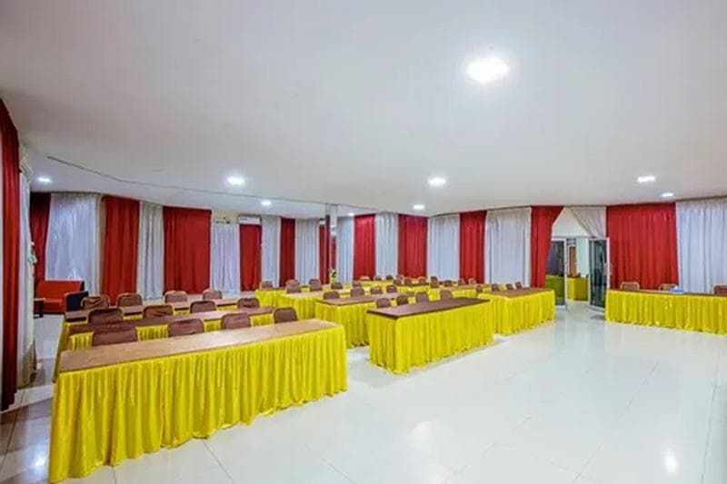 Malibou Hotel Medan 5