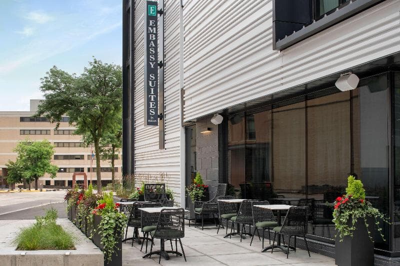 Embassy Suites by Hilton Madison Downtown 4