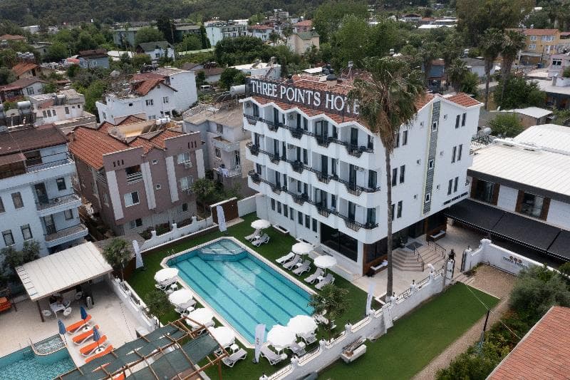 Three Points Hotel (Non Alcoholic) 3