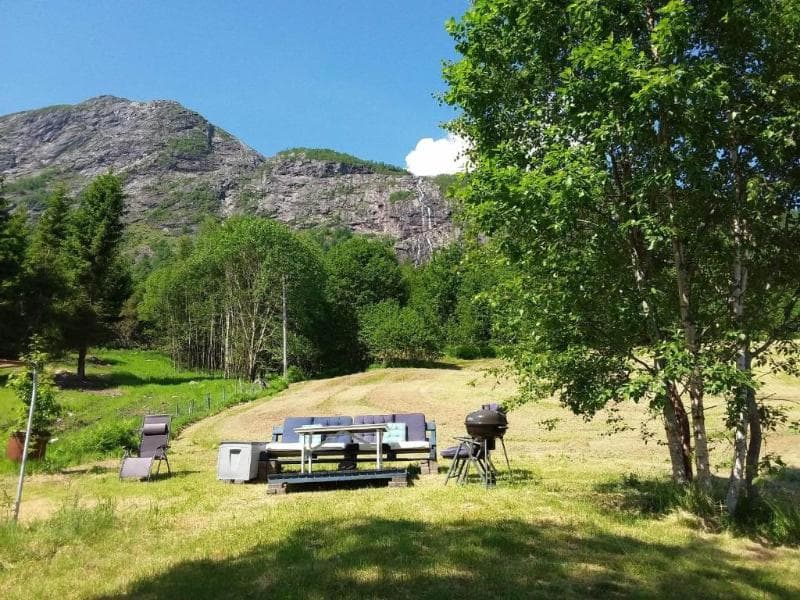 Jølster Lake View main