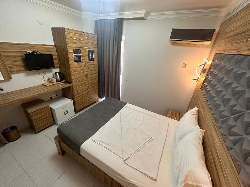 Royal Ezel Hotel 3