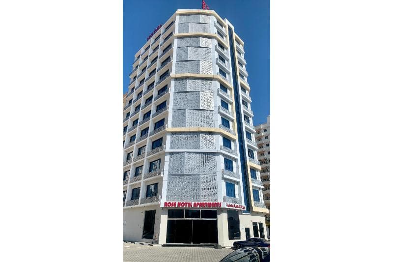 OYO Townhouse 156 Rose Hotel Apartments photo 1