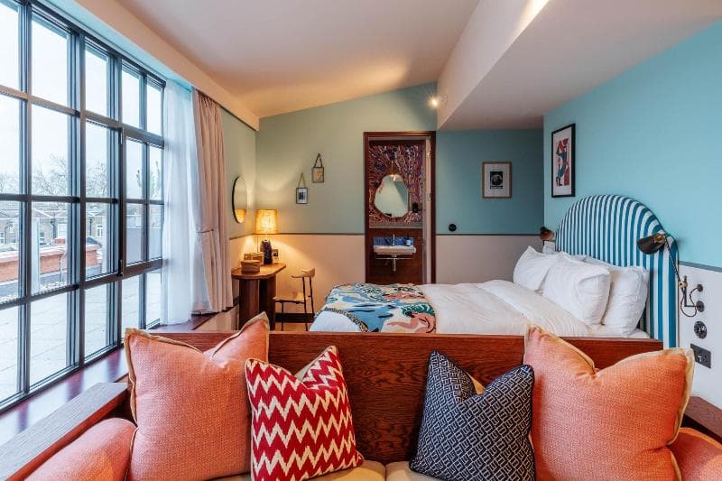 room2 Chiswick photo 1