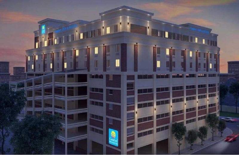 Comfort Inn & Suites Newark Liberty International Airport 4