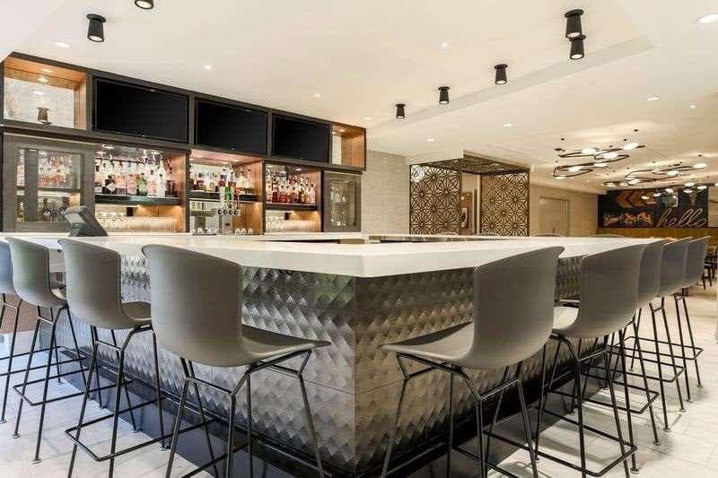 DoubleTree by Hilton Hotel Austin - University Area 2