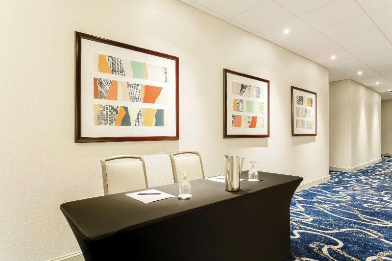 DoubleTree by Hilton Hotel Austin - University Area 5
