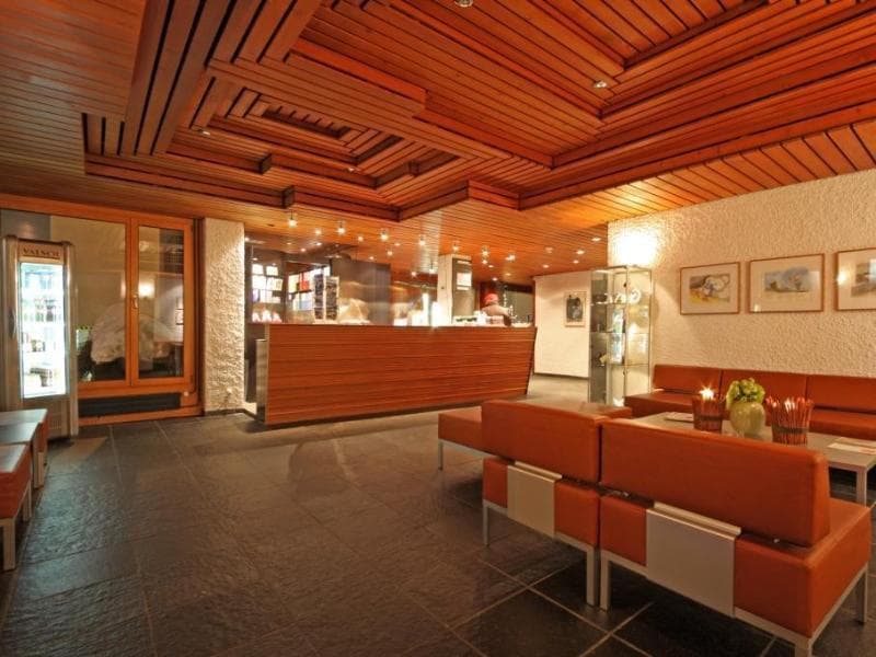 Hauser Hotel St. Moritz 5