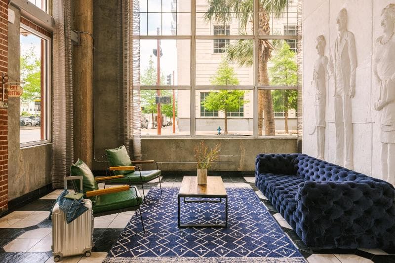 Reside Houston Downtown, a Wyndham Residence 5