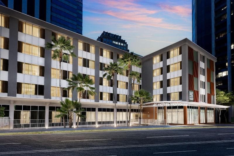 Ac Hotel By Marriott Honolulu 2