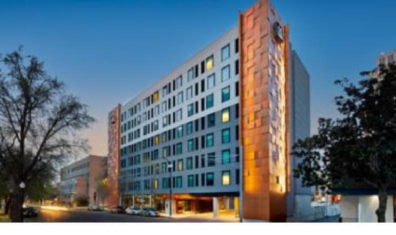AC Hotel By Marriott Sacramento 2
