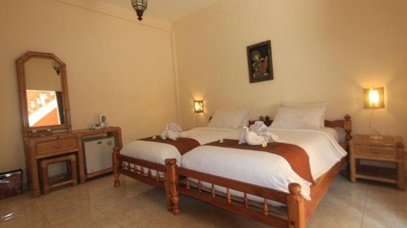 Chonos Hotel Lovina 3