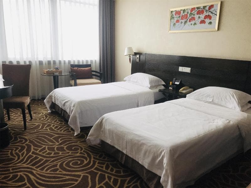 Huashi Hotel 5