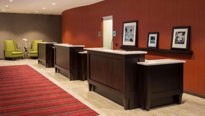 Hampton Inn Chicago Downtown/Magnificent Mile 3