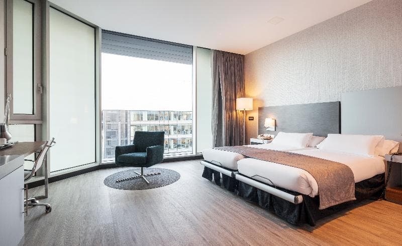 Hotel ILUNION Atrium 5