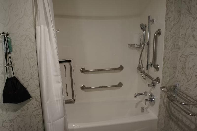 La Quinta Inn & Suites Chattanooga Downtown/South 3