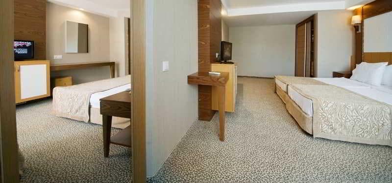 Mc Beach Resort Hotel 4