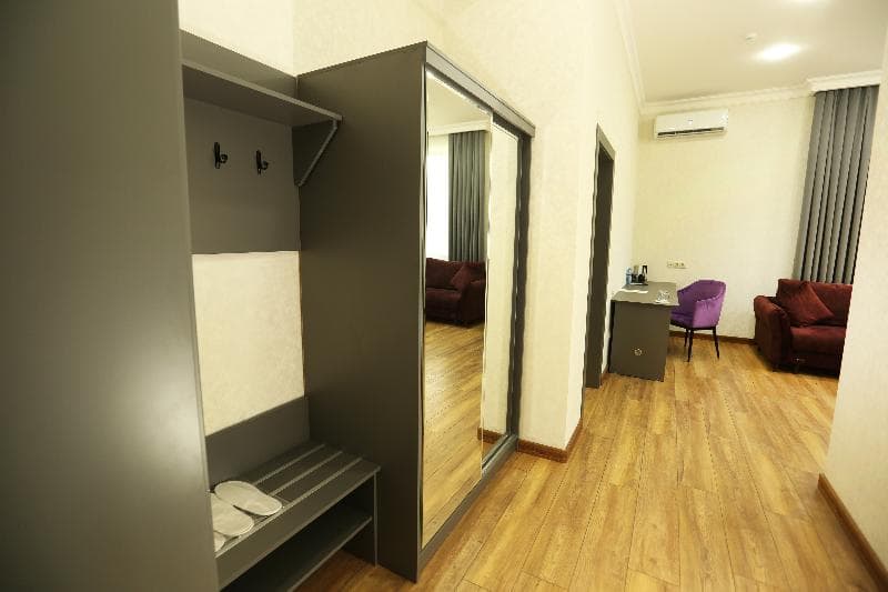 Parklane Hotel 5