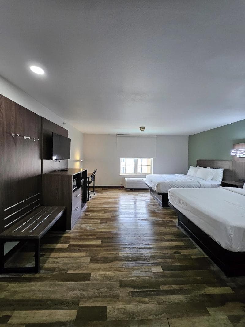 Quality Inn & Suites Columbia Harbison 3