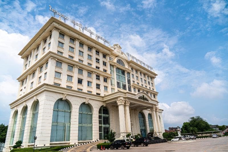 St Hotel Wattay Airport 2