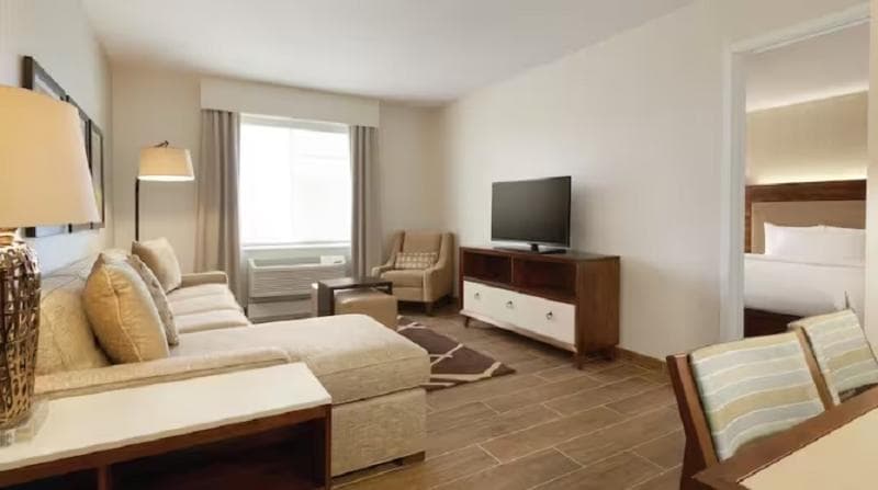 Homewood Suites by Hilton Newport Cincinnati 1