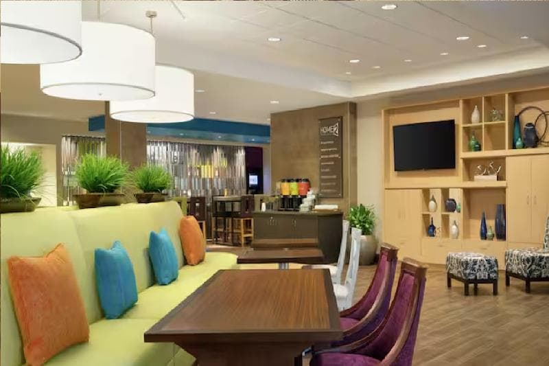 Home2 Suites by Hilton Jonesboro 2