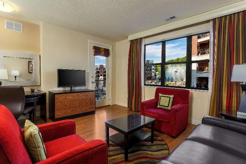 Hilton Promenade at Branson Landing photo 1