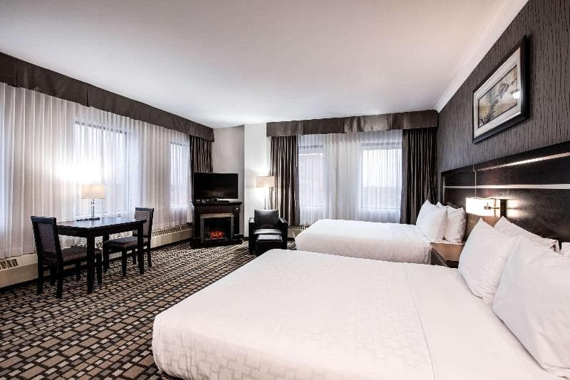 Clarion Hotel & Suites Winnipeg Airport photo 1