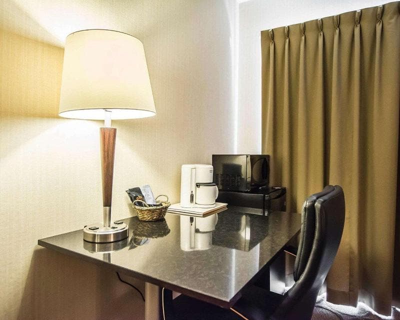 Comfort Inn 4