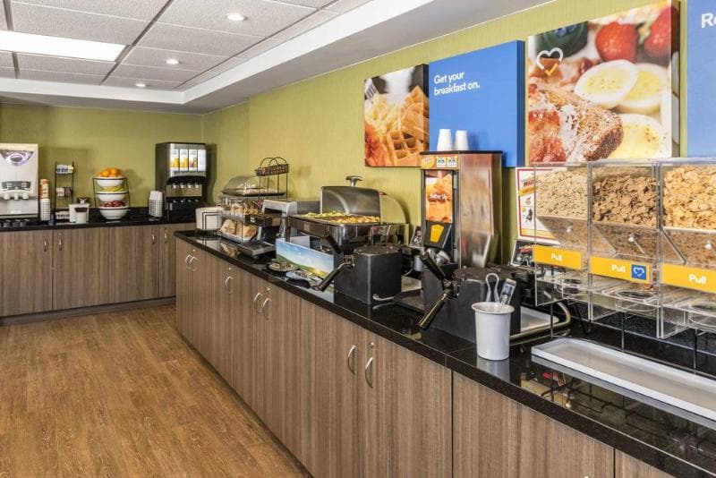 Comfort Inn 5