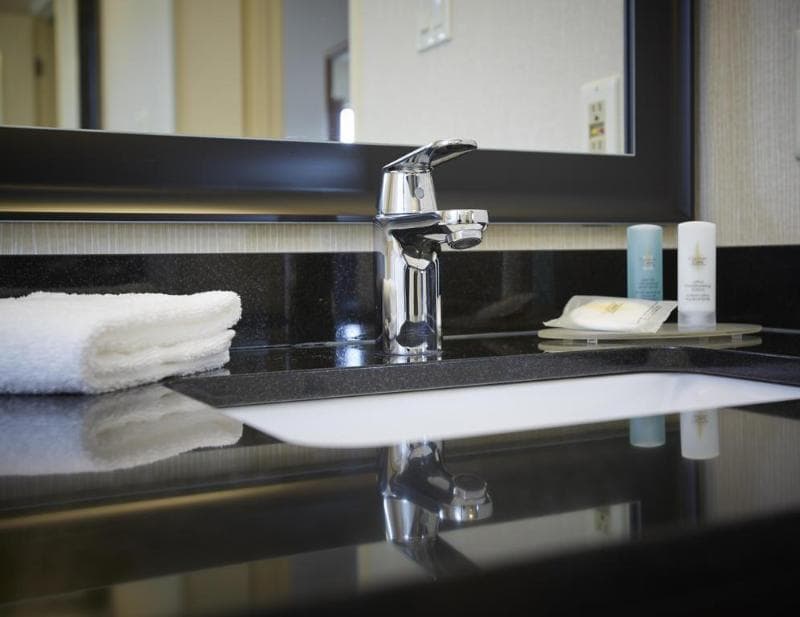 Comfort Inn 3