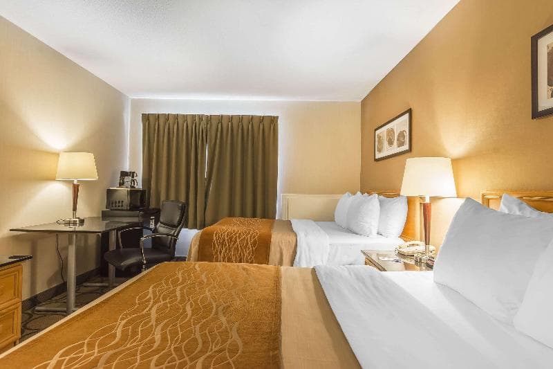 Comfort Inn Cobourg 2