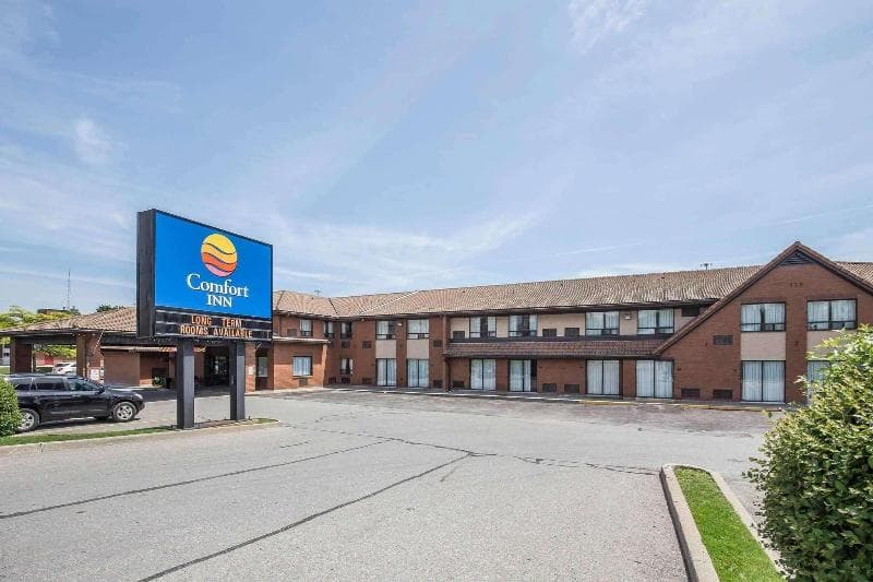 Comfort Inn Pickering 2