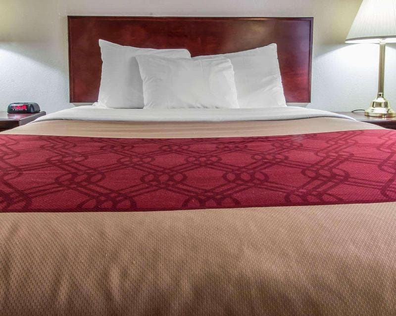 Howard Johnson by Wyndham Thunder Bay 5