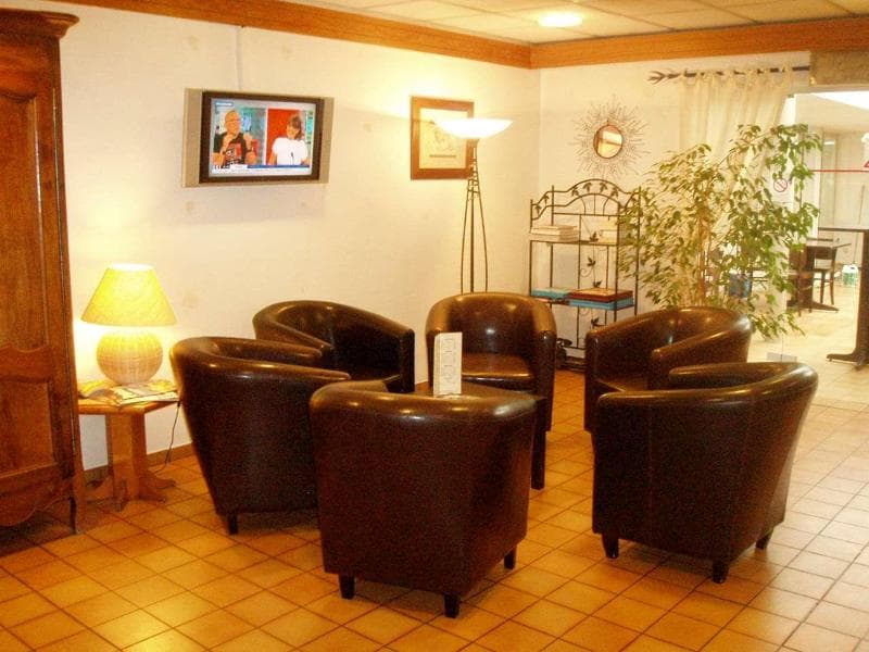 Motel 6 Windsor main