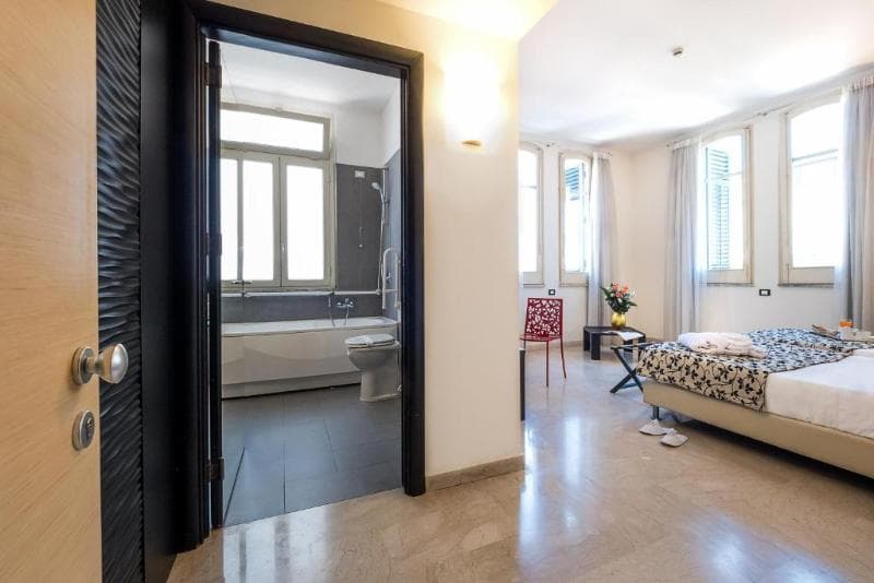 Hotel Garibaldi 5