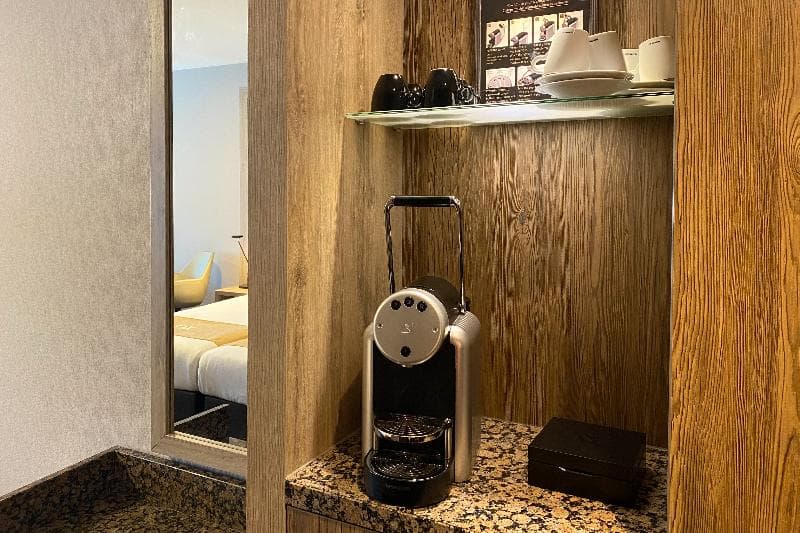 XO Hotels Blue Square 2