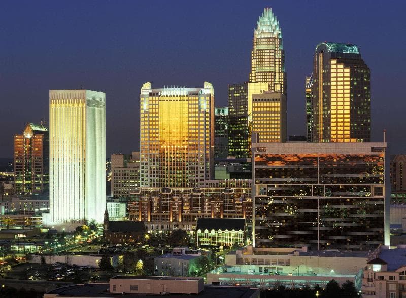 DoubleTree Suites by Hilton Hotel Charlotte - SouthPark 4