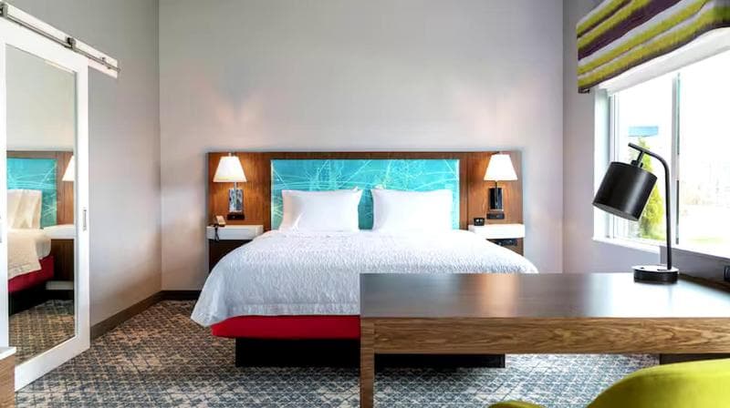 Hampton Inn & Suites by Hilton Orangeville, ON 4